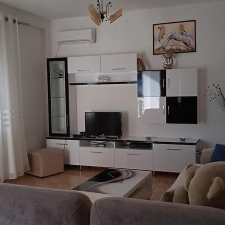 公寓式酒店 Arsen Sarandë