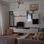 Aparthotel Arsen Sarandë