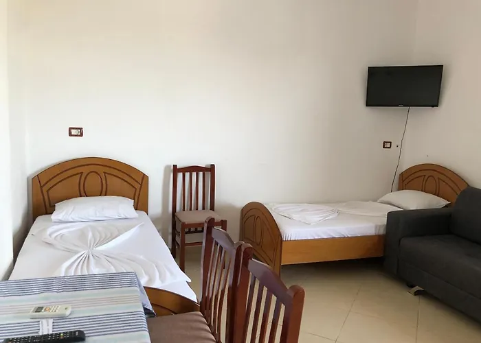 Arsen 公寓式酒店 Sarandë